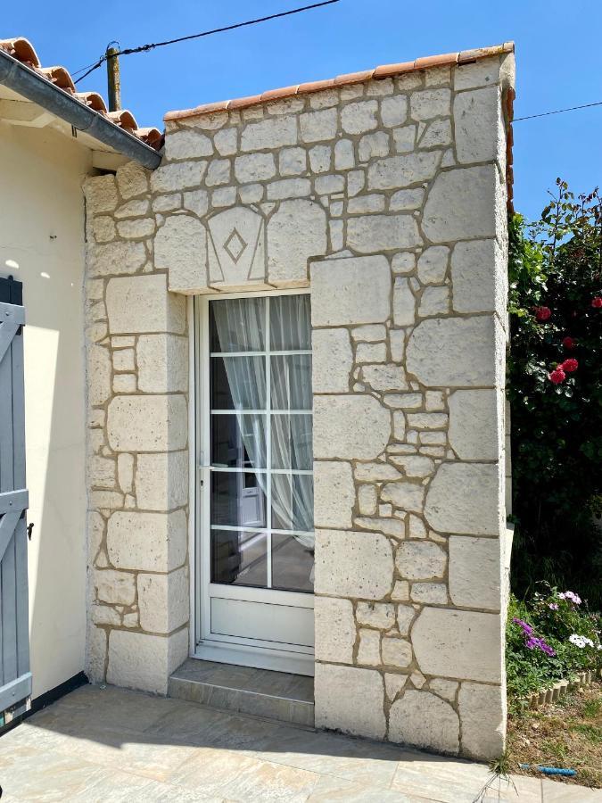 Chambre D'Hotes La Belgerie Saint-Michel-en-l'Herm Exterior photo